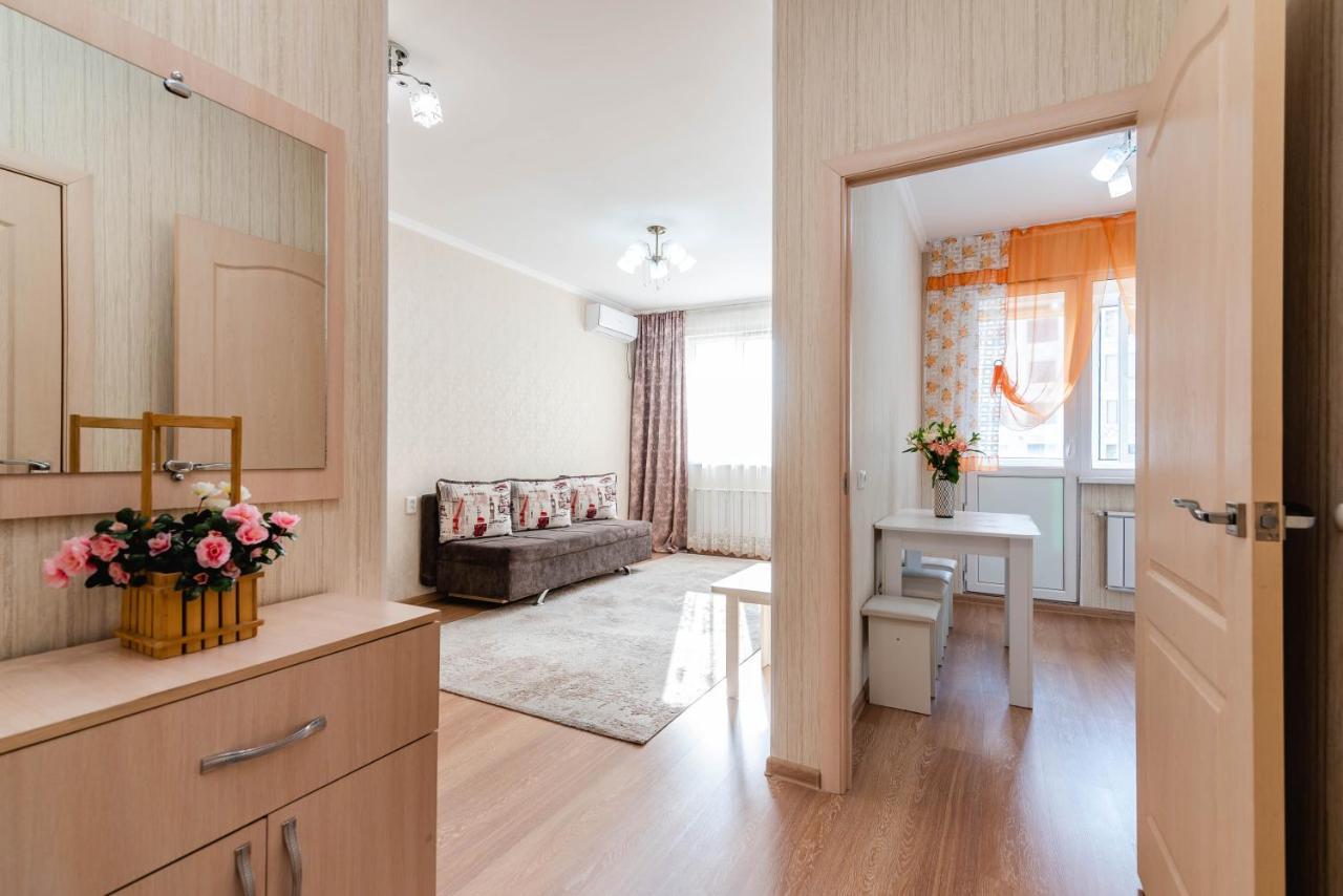 Akvarel Apartment Near Adk Almaty Exteriér fotografie